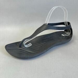 Crocs Sexi flip flop t-strap comfort rubber sandal‎ in black women's size 10